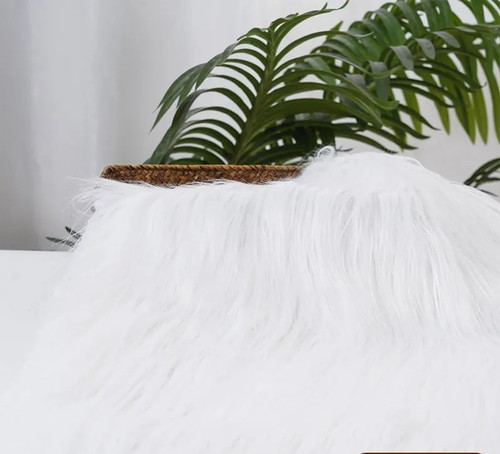 Luxury long haired faux - haired,